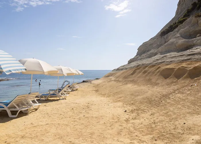 Ξενοδοχείο Calypso 4*