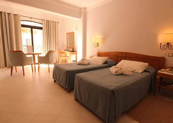 Calypso Ξενοδοχείο 4*